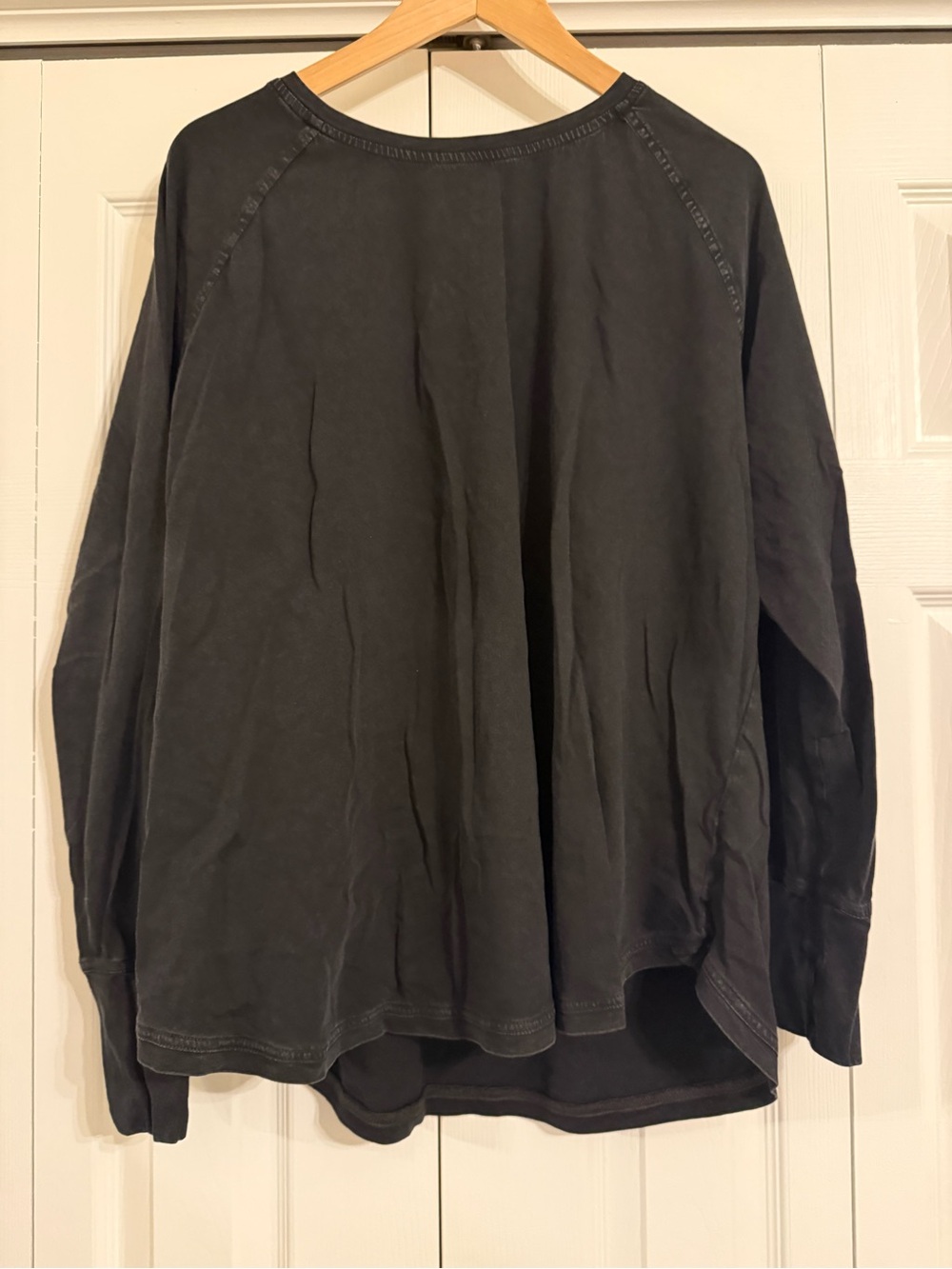 Zella Women’s Long-Sleeve Crewneck Shirt in Black